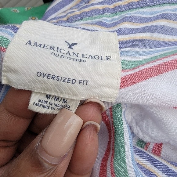 American Eagle striped oversized fit button front shirt womens size medium - Picture 4 of 5